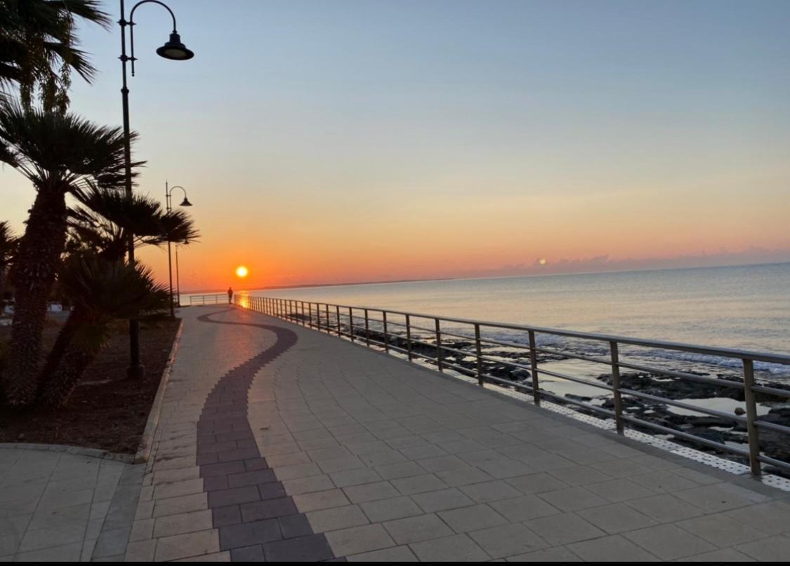 Casa Vacanza Vista Mare Pozzallo Exteriér fotografie